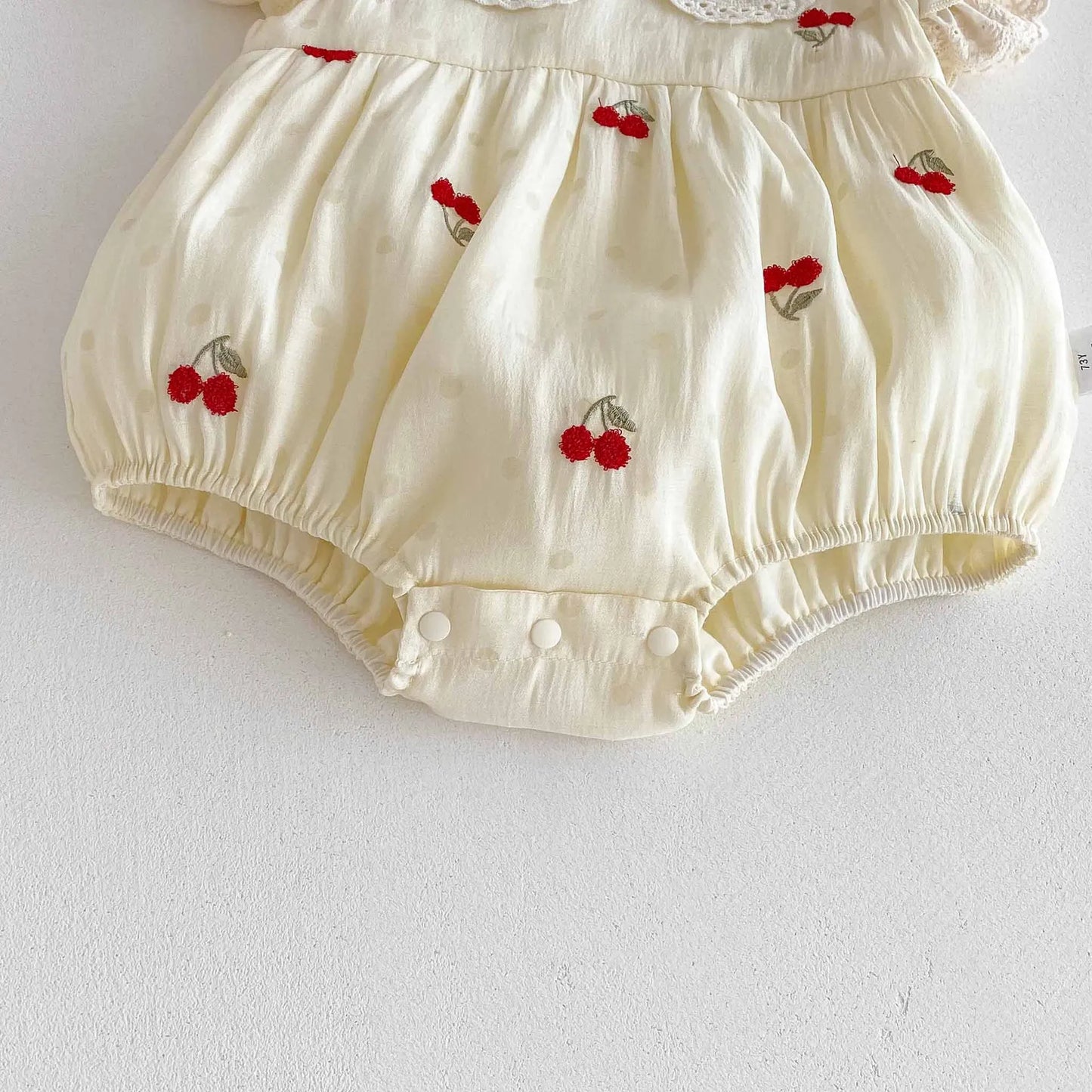 Baby Clothes Lace Collar Bodysuit
